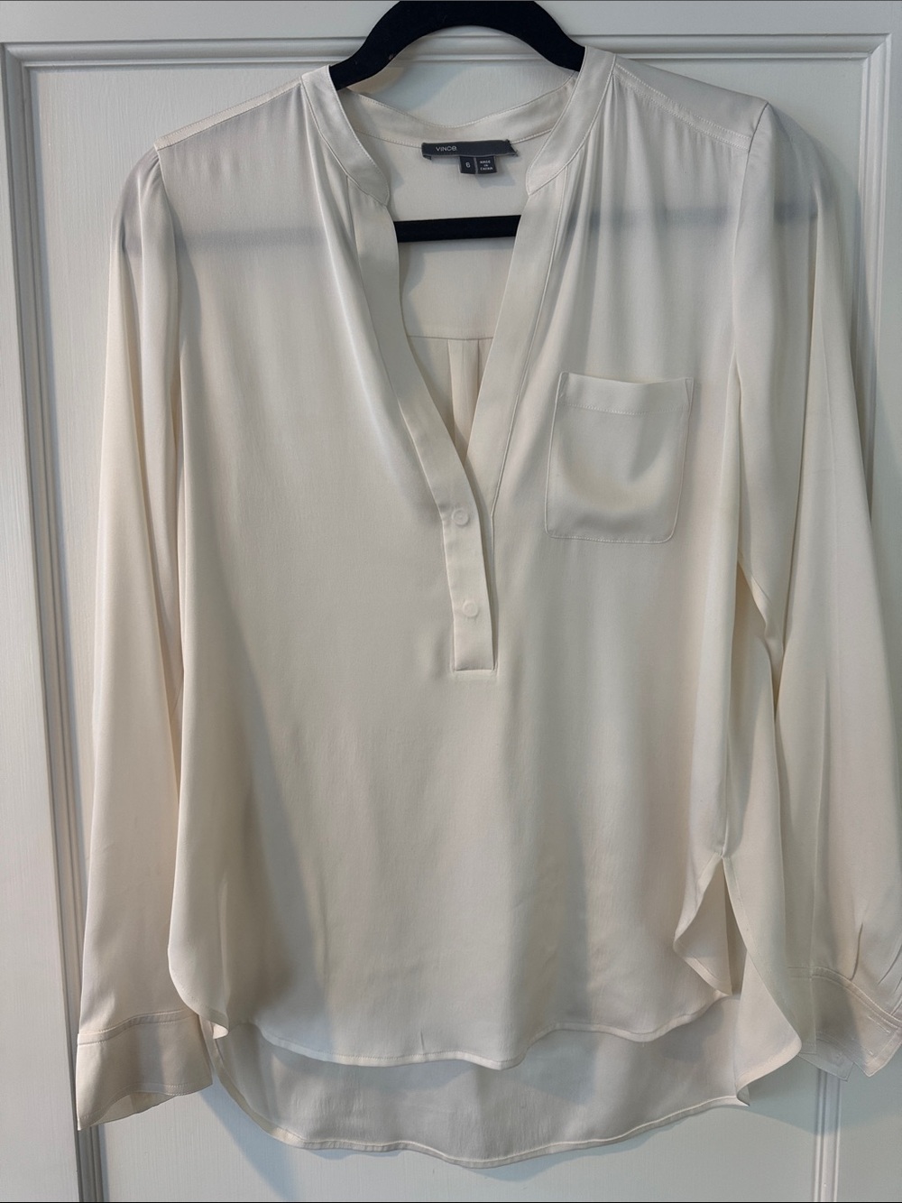 Vince Ivory V-Neck Long-Sleeve Blouse Size M